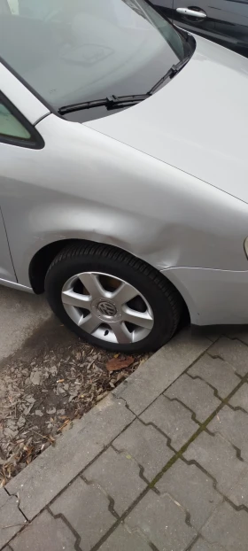 VW Touran 2.0 TDi , снимка 3