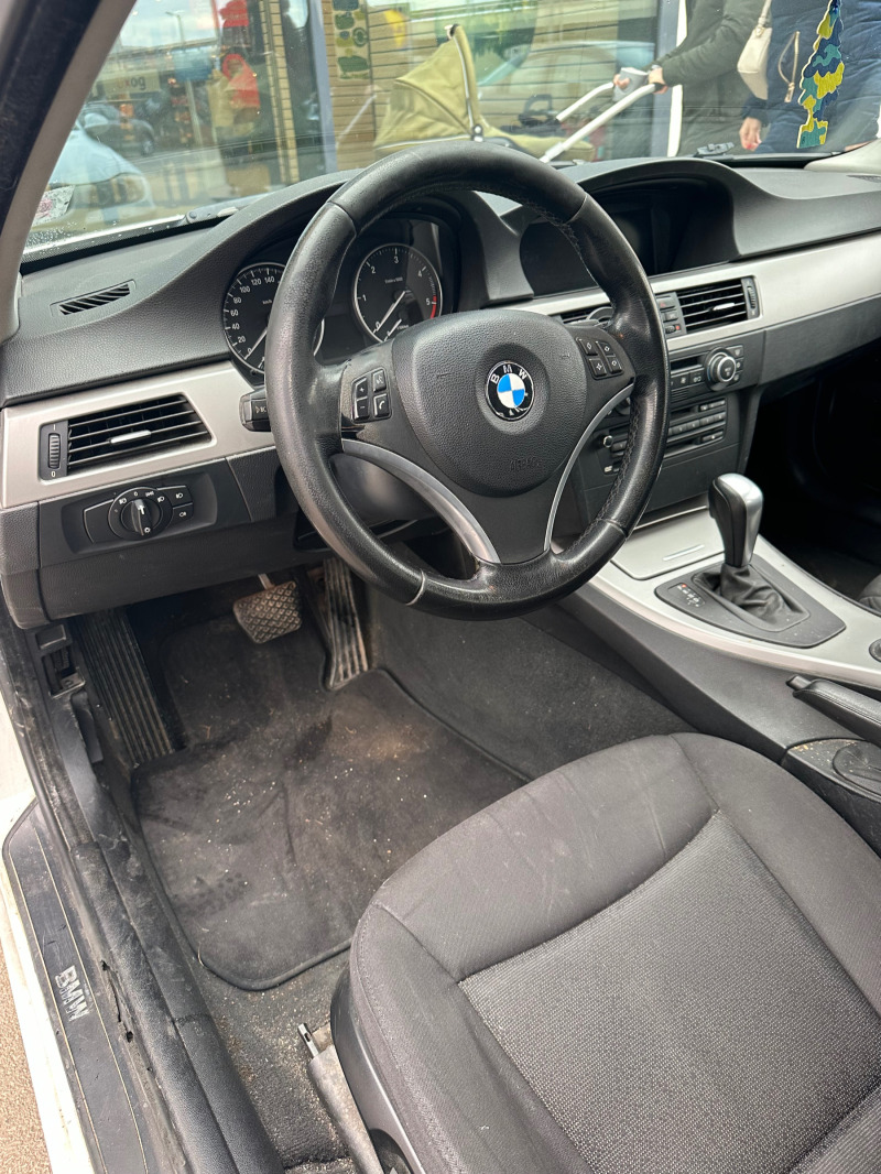 BMW 330, снимка 7 - Автомобили и джипове - 44702768