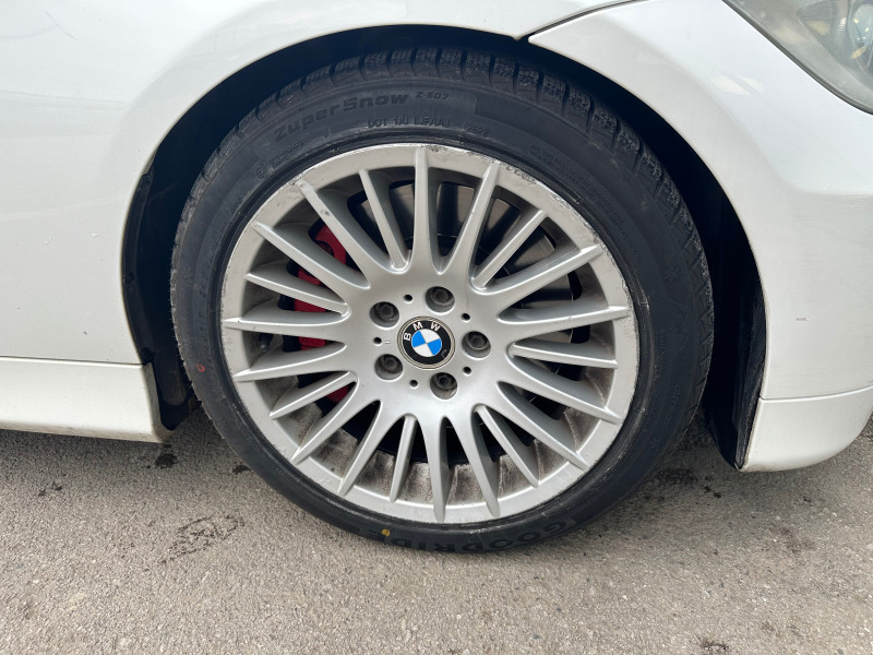 BMW 330, снимка 5 - Автомобили и джипове - 44702768