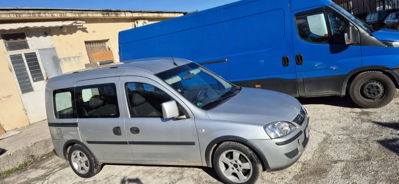 Opel Combo 1.7 CDTI, снимка 3 - Автомобили и джипове - 48406636