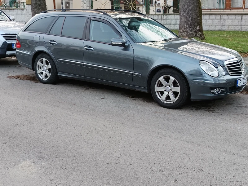 Mercedes-Benz E 280, снимка 3 - Автомобили и джипове - 48440512