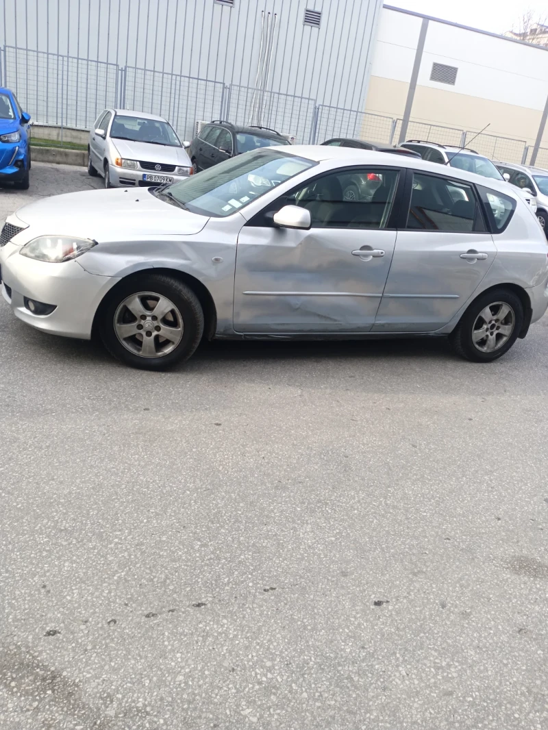 Mazda 3, снимка 1 - Автомобили и джипове - 48446833