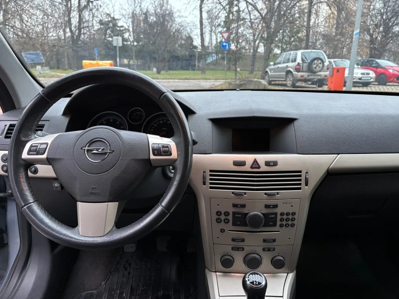 Opel Astra 1.6, снимка 6 - Автомобили и джипове - 49582010