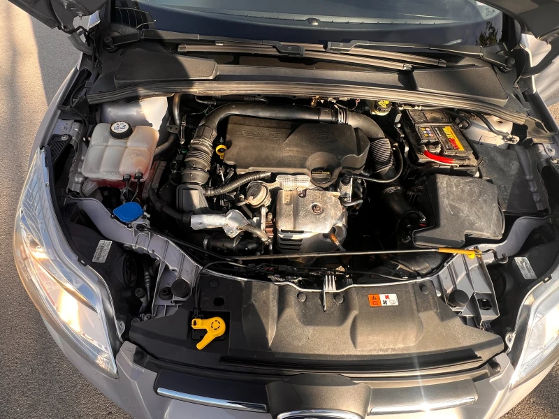 Ford Focus 1.0 100 кс , снимка 8 - Автомобили и джипове - 52875167