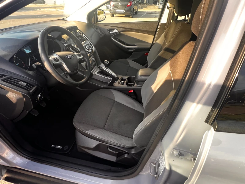 Ford Focus 1.0 100 кс , снимка 11 - Автомобили и джипове - 52875167