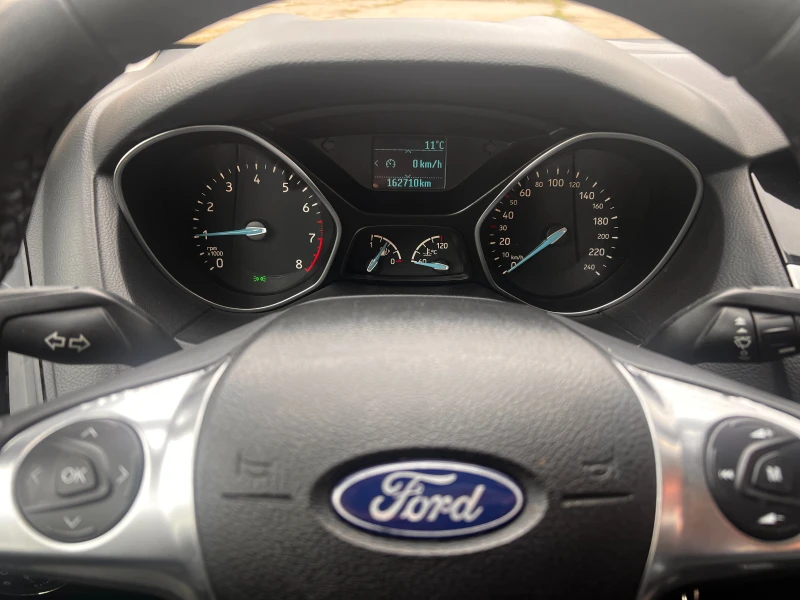 Ford Focus 1.0 100 кс , снимка 9 - Автомобили и джипове - 52875167