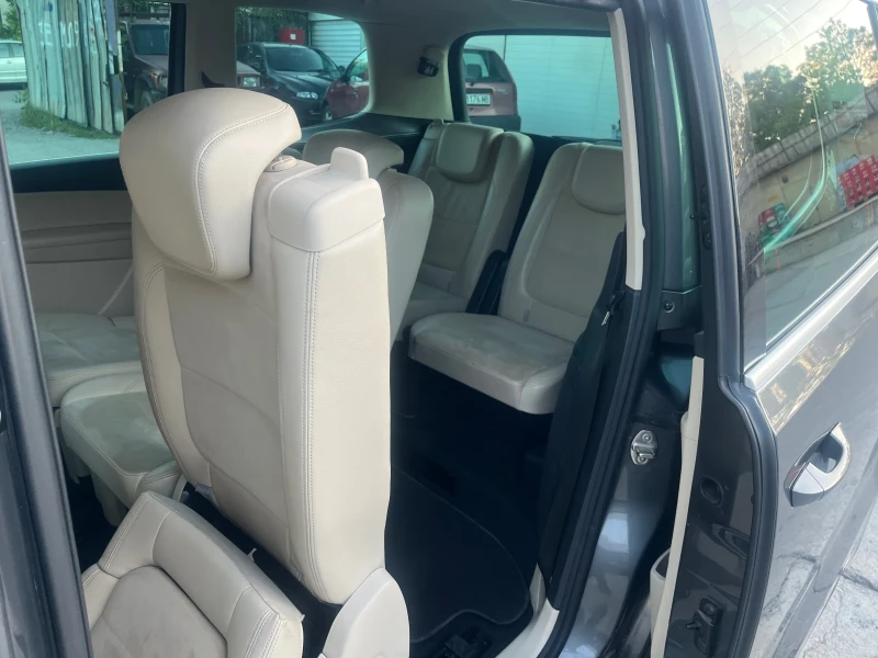 VW Sharan 2.0TDI 170ks DSG 6+ 1 , снимка 11 - Автомобили и джипове - 50366907