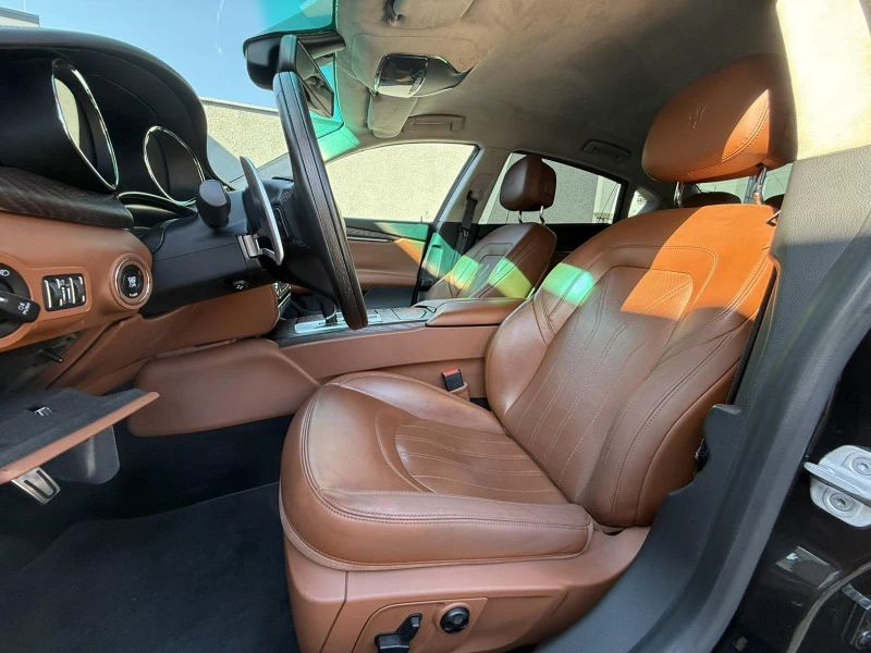 Maserati Quattroporte SQ4 3.0 V6, снимка 9 - Автомобили и джипове - 51591230