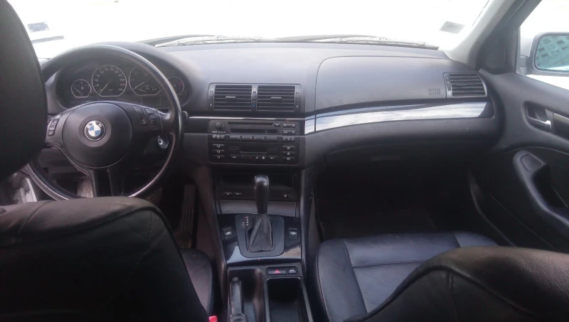 BMW 320, снимка 5 - Автомобили и джипове - 52705487