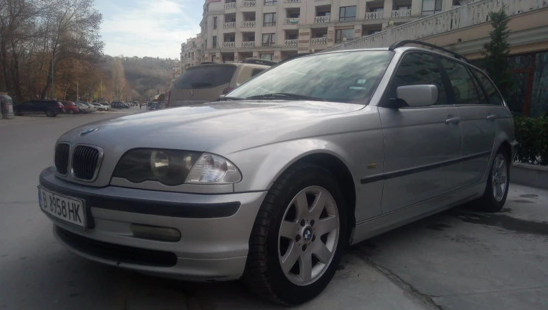 BMW 320, снимка 2 - Автомобили и джипове - 52705487