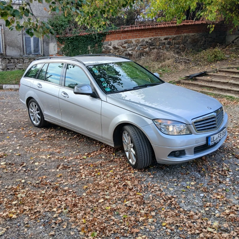 Mercedes-Benz C 220, снимка 2 - Автомобили и джипове - 52297850