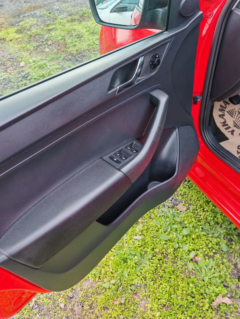 Skoda Rapid Монте Карло , снимка 12 - Автомобили и джипове - 52656744