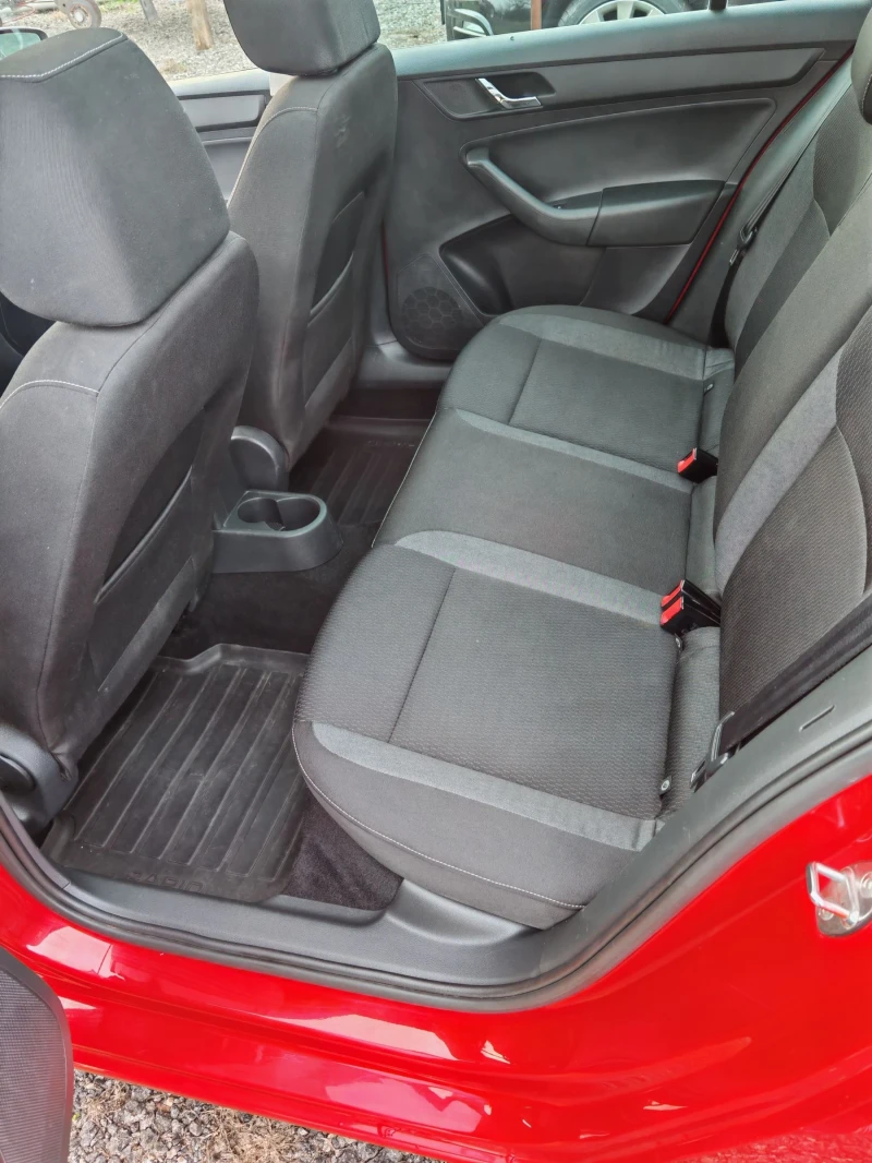 Skoda Rapid Монте Карло , снимка 13 - Автомобили и джипове - 52656744