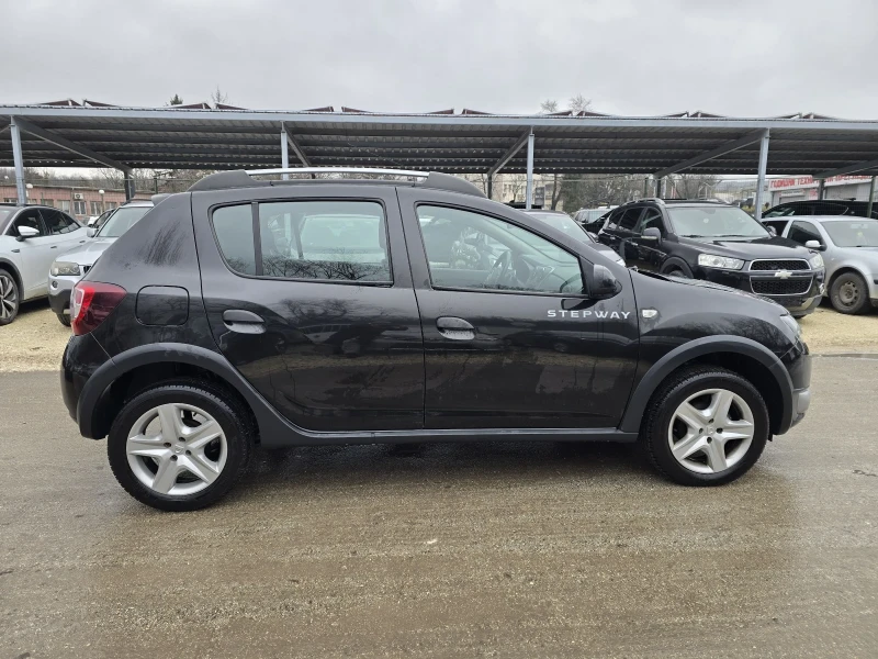 Dacia Sandero Stepway 1.5d 90к.с , снимка 8 - Автомобили и джипове - 53292880