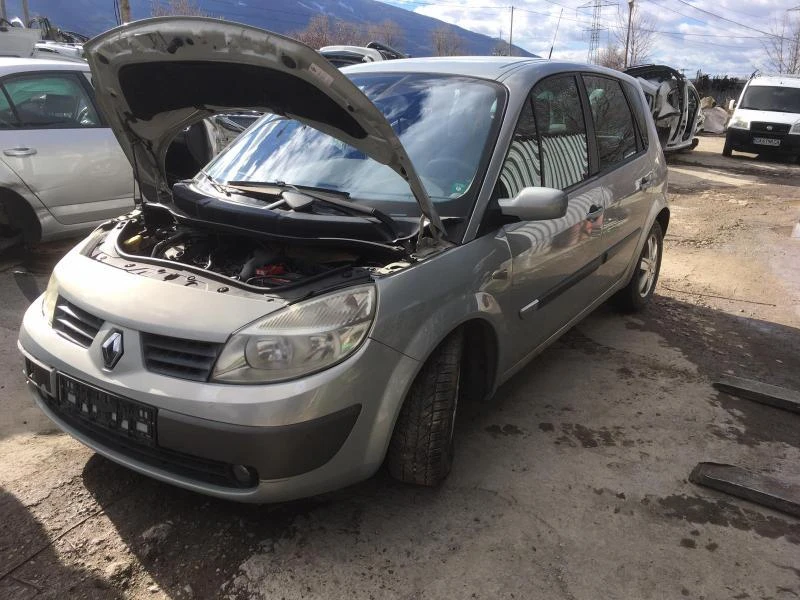 Renault Scenic 1.9 Tdi, снимка 2 - Автомобили и джипове - 35913880