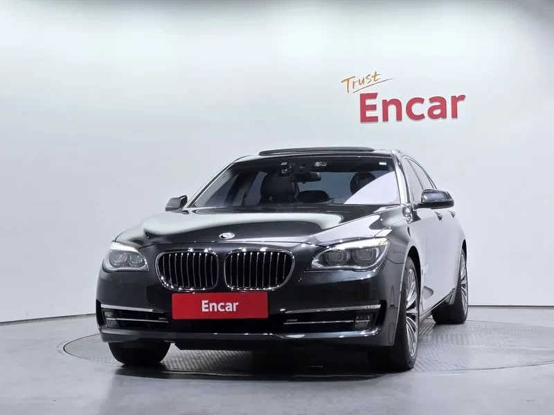 BMW 730, снимка 3 - Автомобили и джипове - 54600919