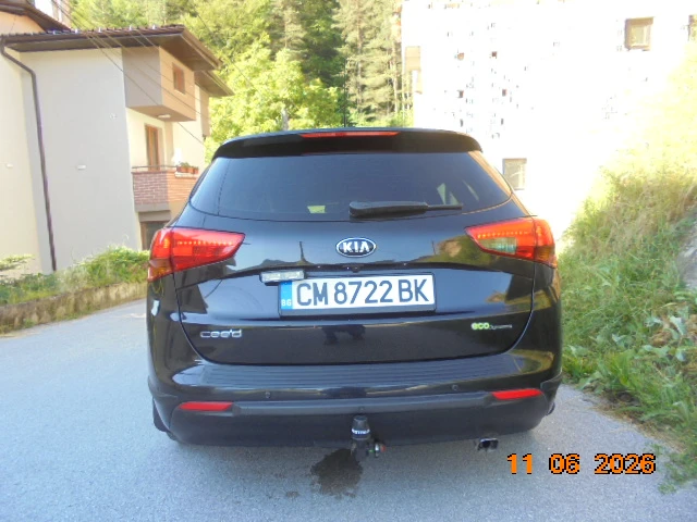 Kia Ceed, снимка 3 - Автомобили и джипове - 54999701