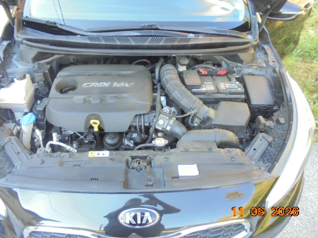 Kia Ceed, снимка 12 - Автомобили и джипове - 54999701