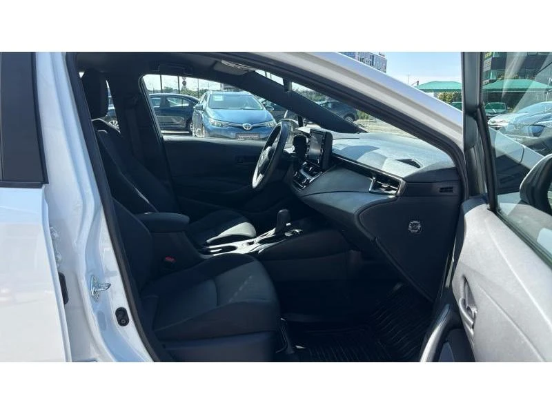 Toyota Corolla HB 1.8HSD COMFORT, снимка 6 - Автомобили и джипове - 55492067