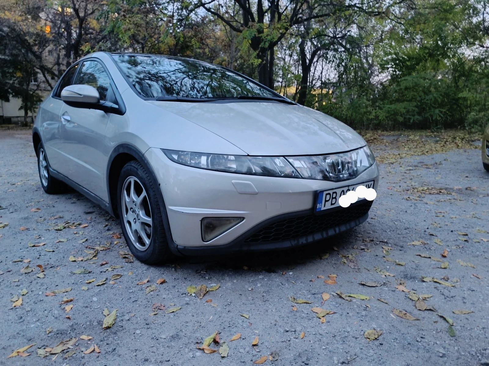Honda Civic 8 gen 1.8 i-VTEC + ГАЗ Икономична и надеждна, снимка 1