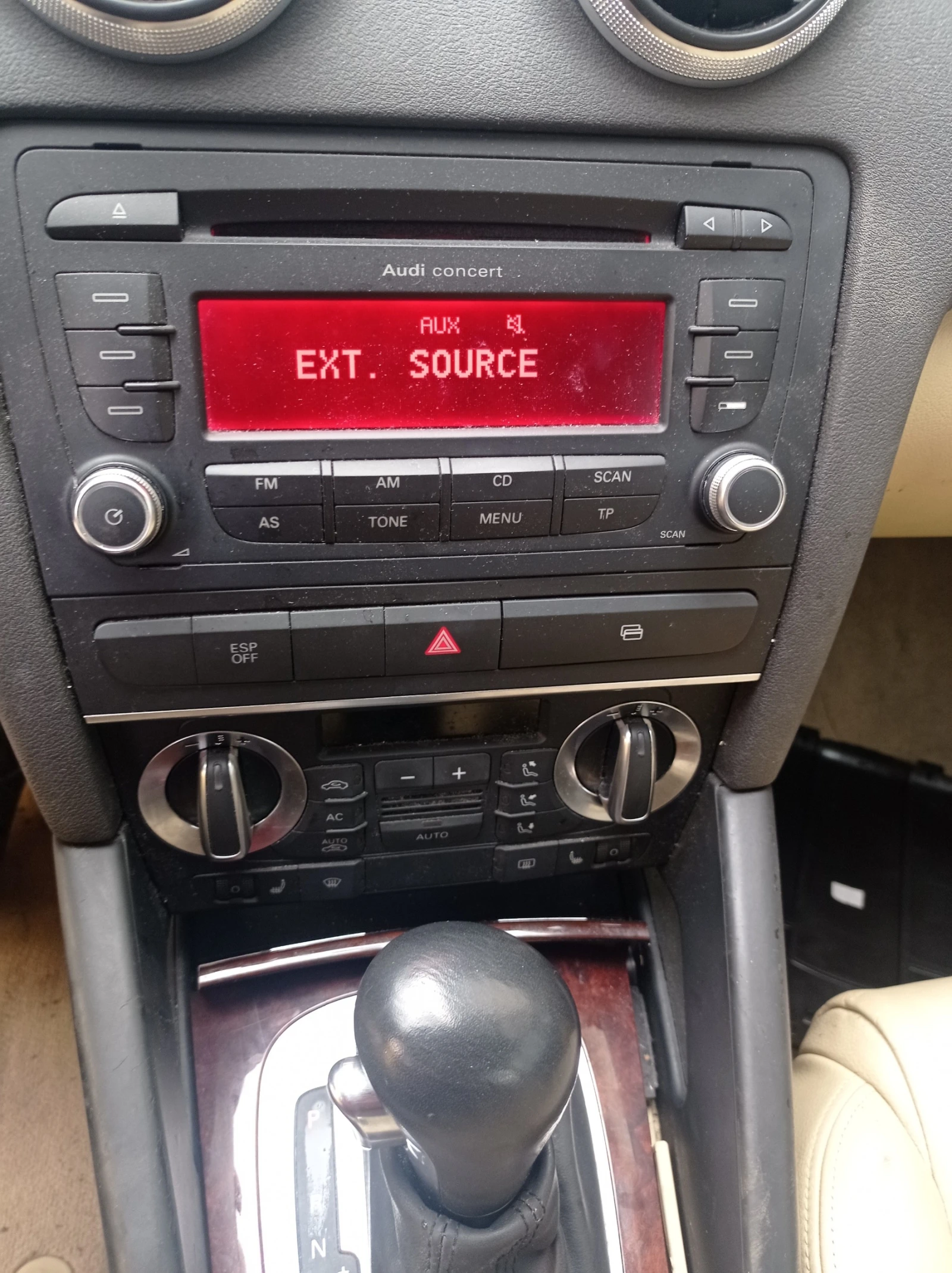 Audi A3 1.8TFSI DSG, снимка 16 - Автомобили и джипове - 53537901