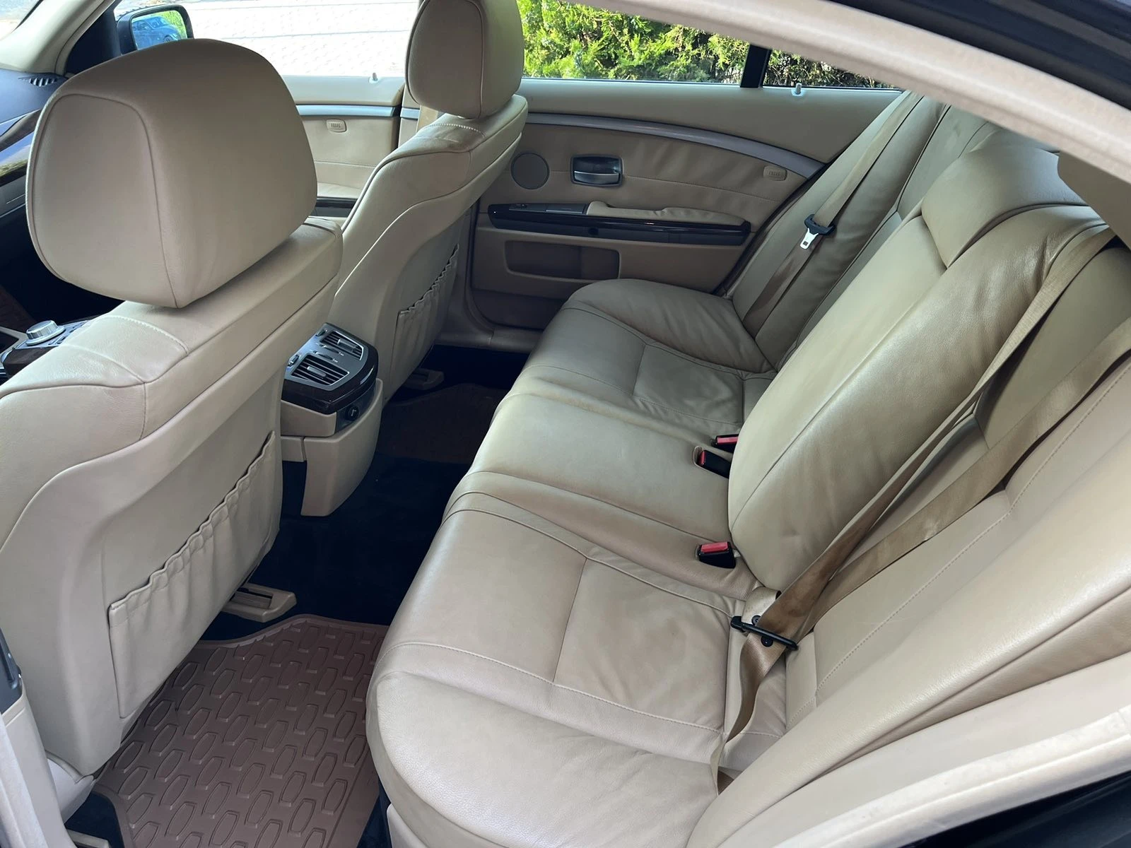 BMW 750 | Mobile.bg   15