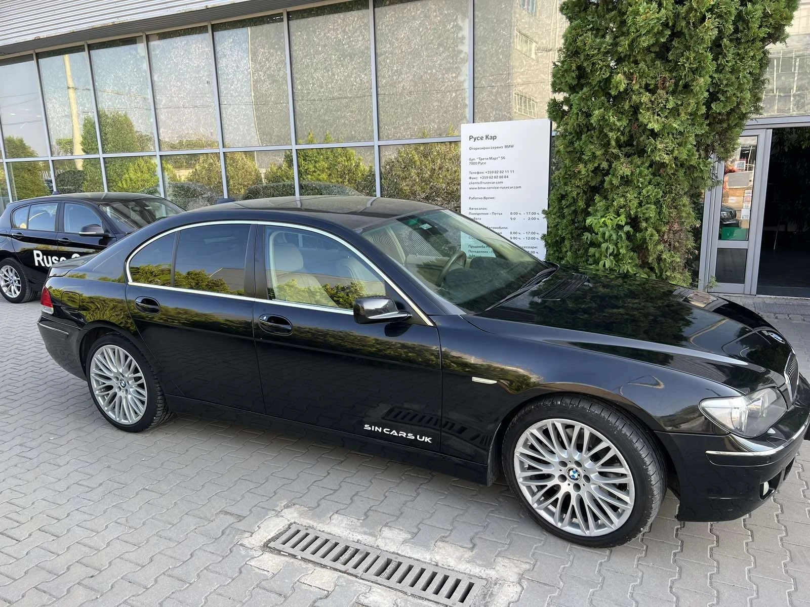 BMW 750  - изображение 5