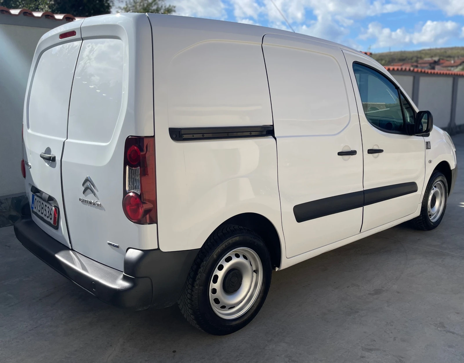 Citroen Berlingo 1.6 HDI Euro 6 Service book  - изображение 5