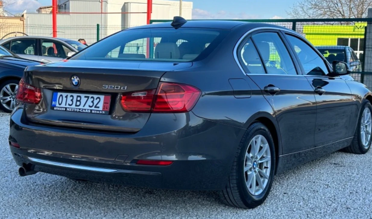 BMW 320 2.0 - изображение 8