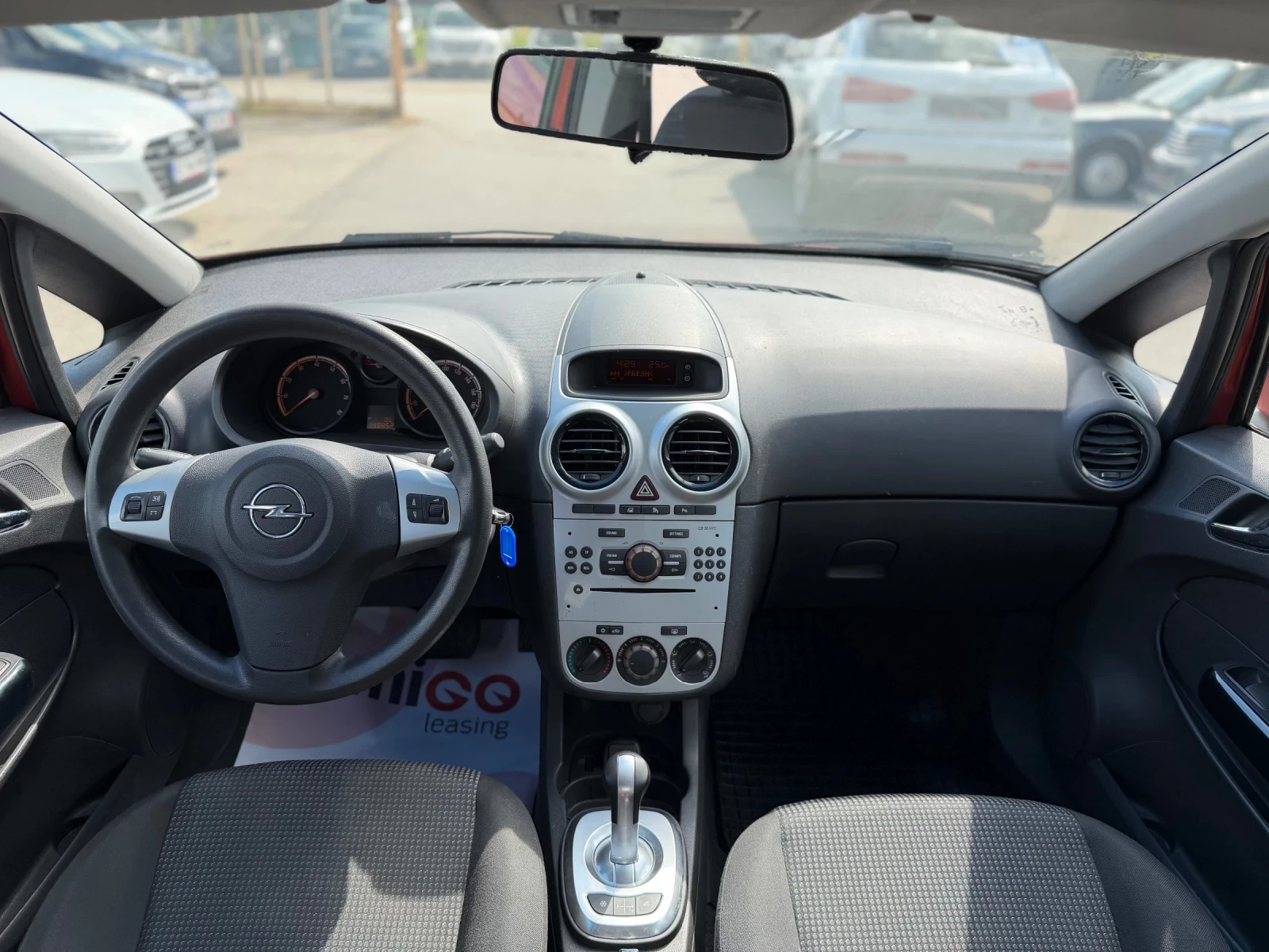 Opel Corsa 1.2I FACE АВТОМАТ , снимка 13 - Автомобили и джипове - 50476791
