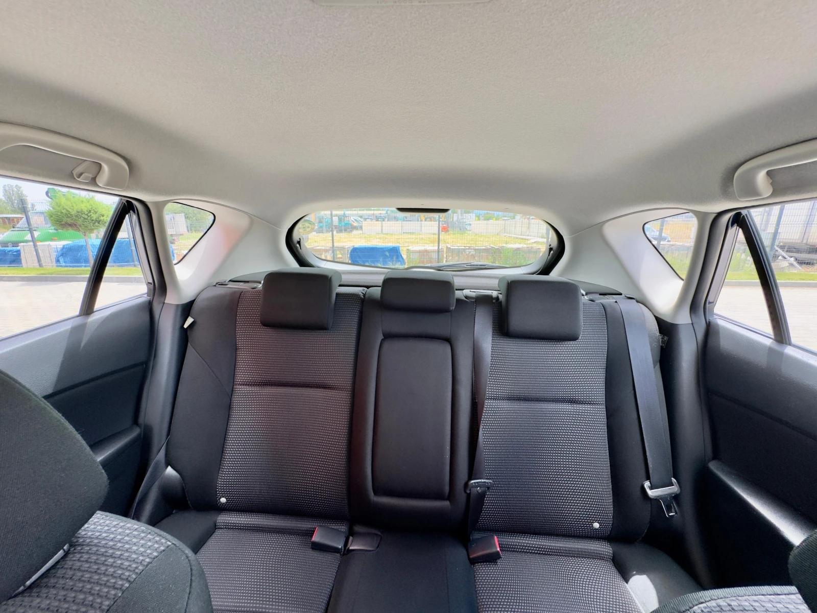 Mazda 3 1.6* *  , , , ,  | Mobile.bg   17