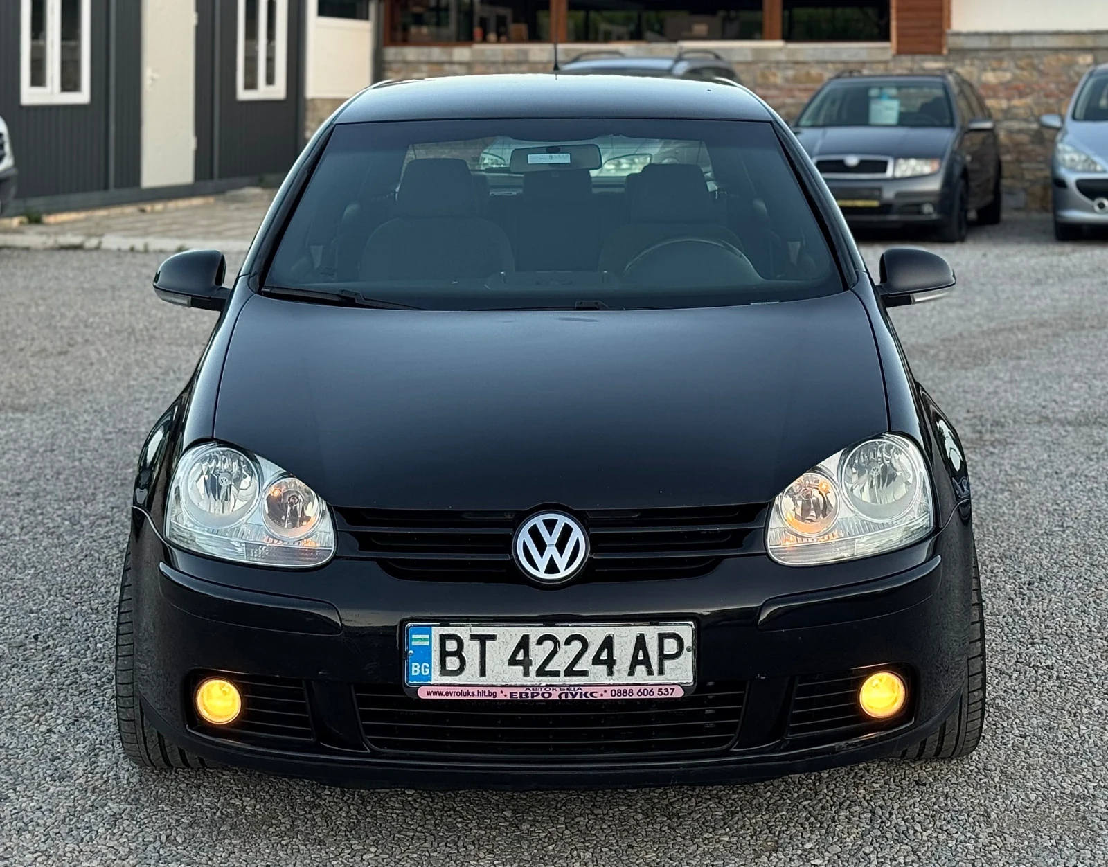 VW Golf 1.9TDI 105кс 6с ОТ ПЪРВИ СОБСТВЕНИК НОВ  - изображение 2