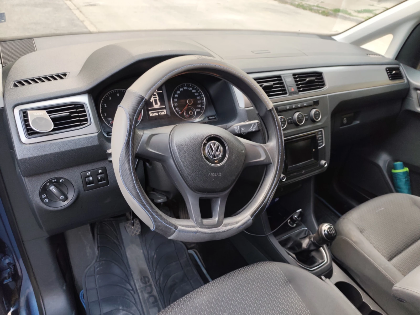 VW Caddy 4, МЕТАН, 7 МЕСТА - изображение 2