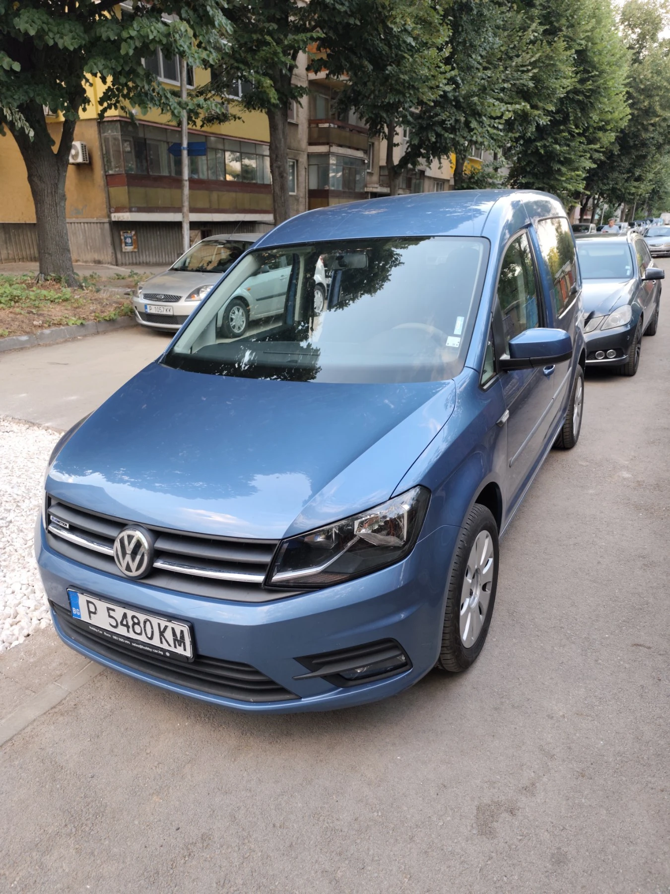VW Caddy 4, МЕТАН, 7 МЕСТА - изображение 4