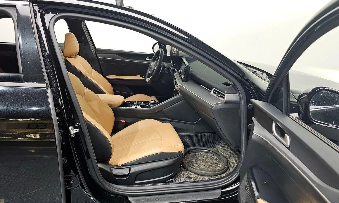 Kia K5 | Mobile.bg   11