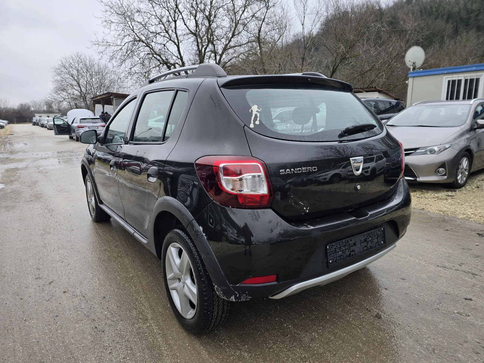 Dacia Sandero Stepway 1.5d 90к.с  - изображение 3