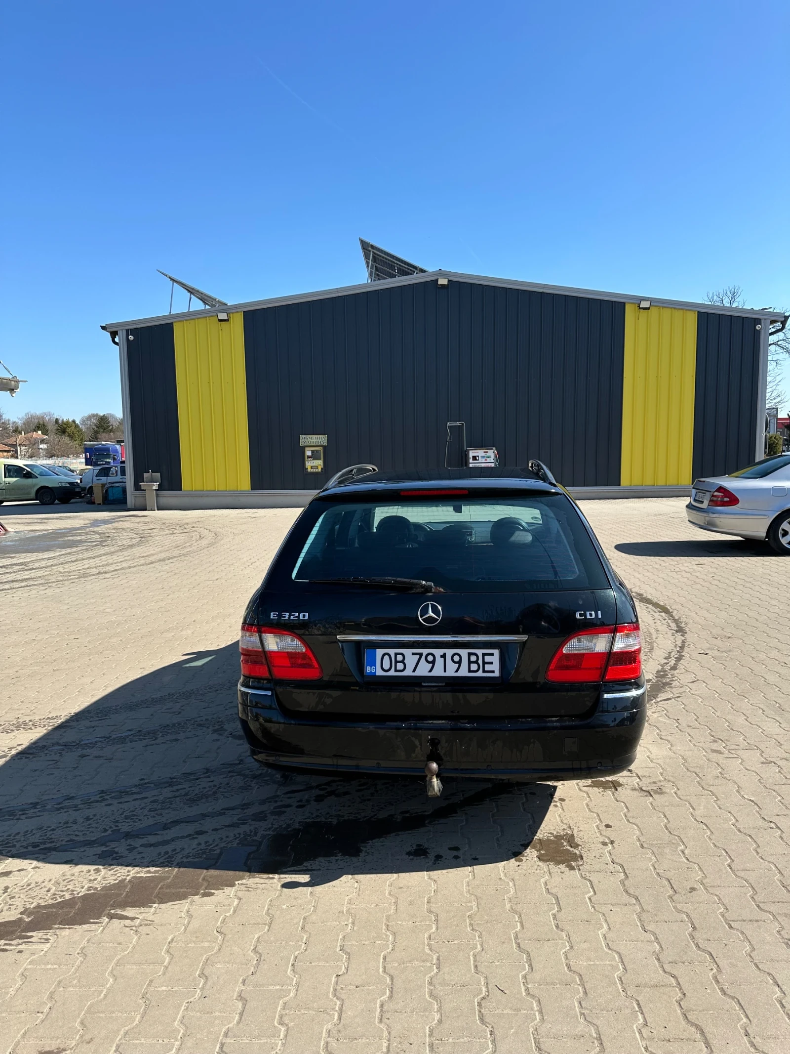 Mercedes-Benz E 320, снимка 4 - Автомобили и джипове - 53750224
