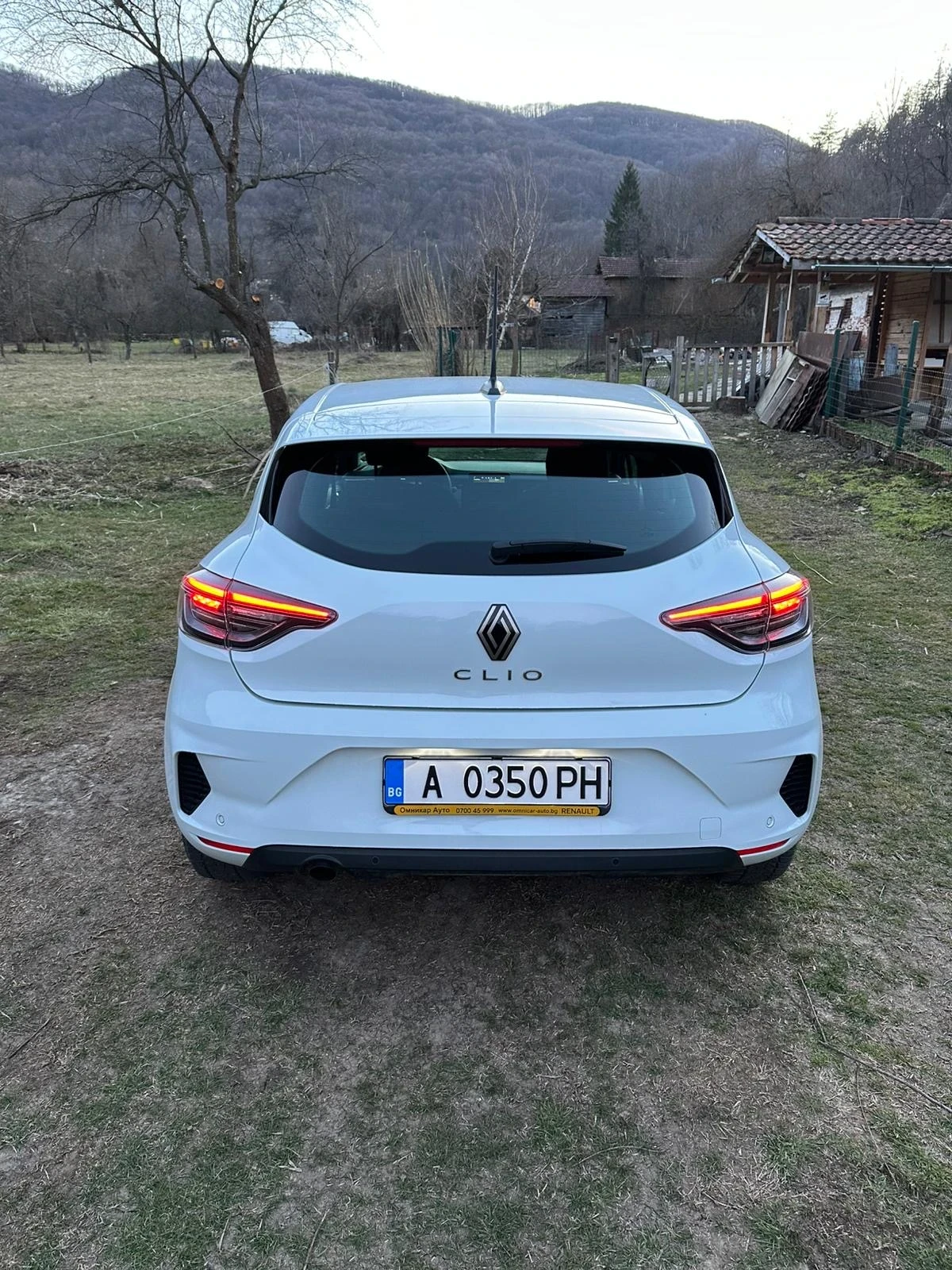 Renault Clio 5, снимка 2 - Автомобили и джипове - 53807204