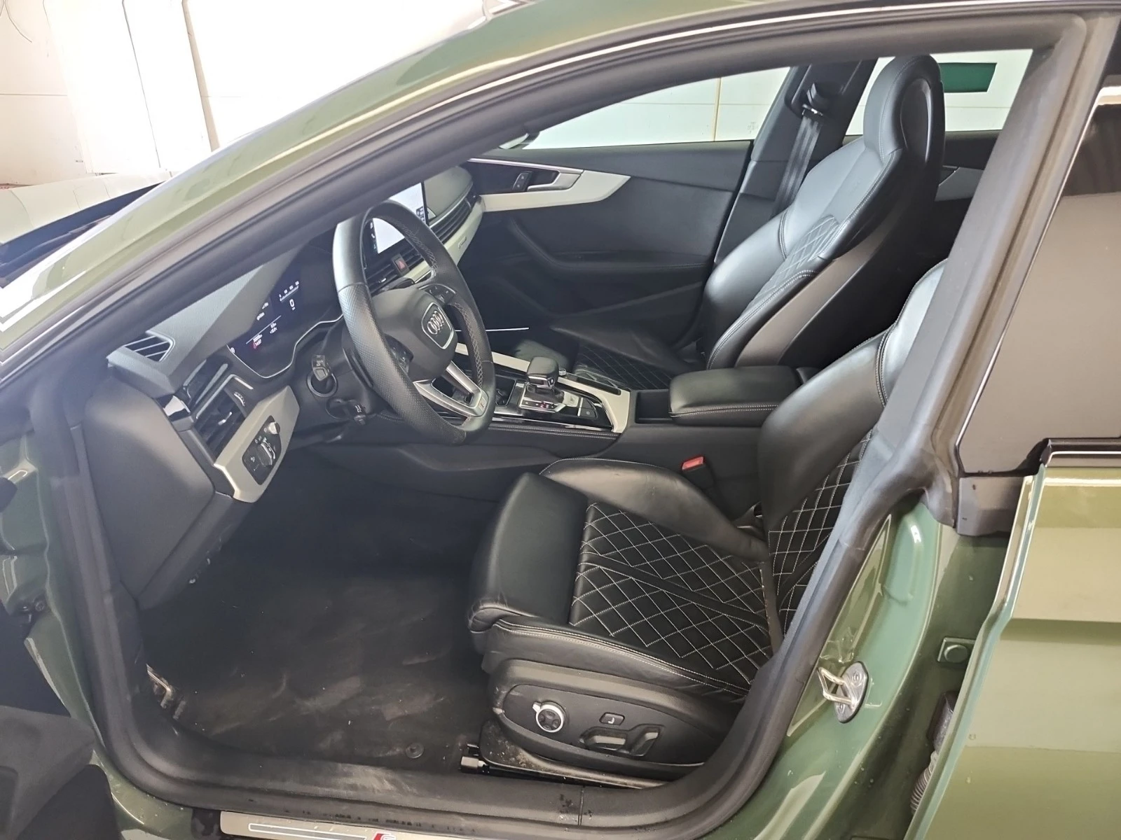 Audi S5 3L 6cyl AWD, снимка 5 - Автомобили и джипове - 53891951