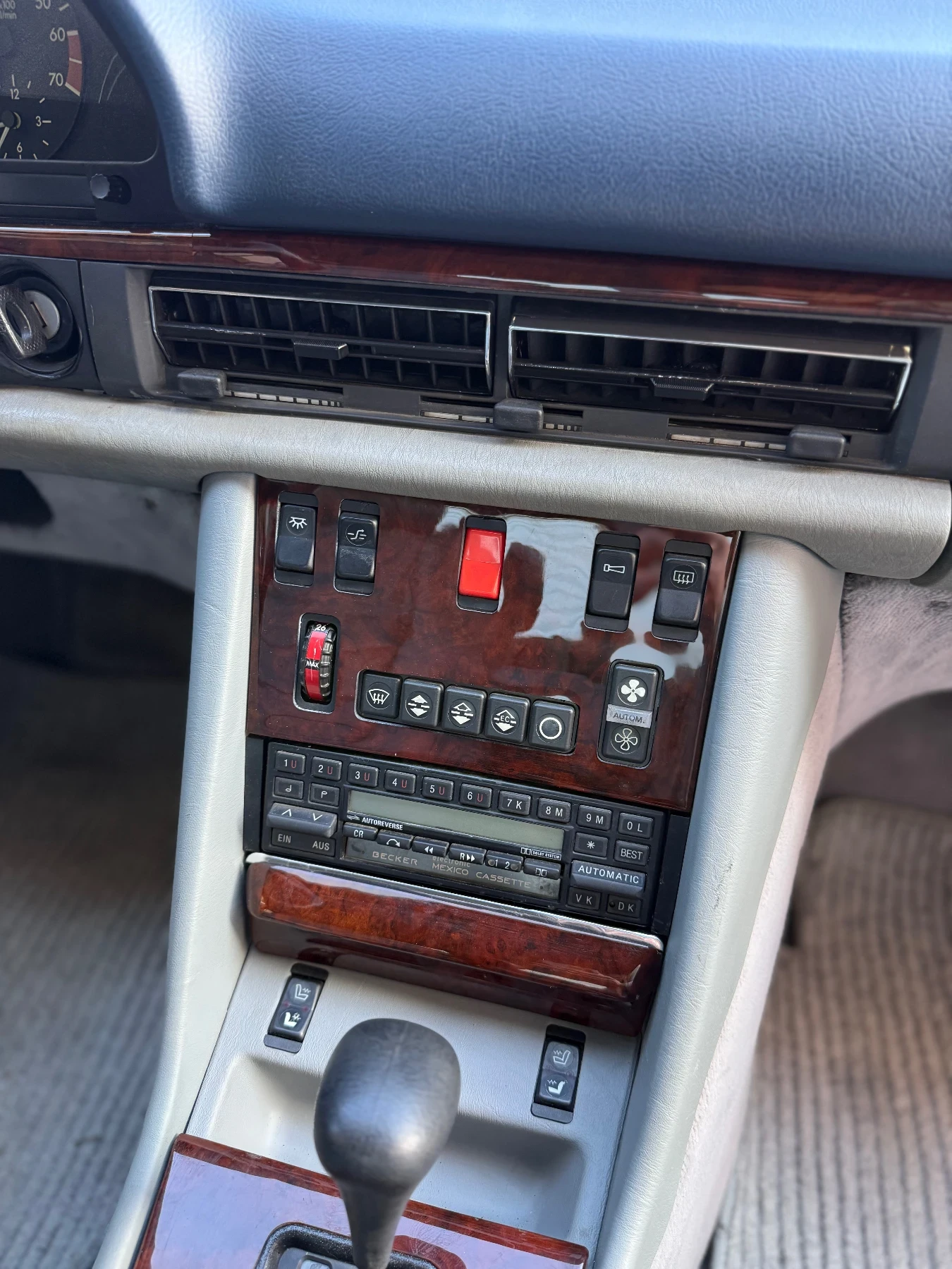 Mercedes-Benz 126 500 sec, снимка 17 - Автомобили и джипове - 53955130