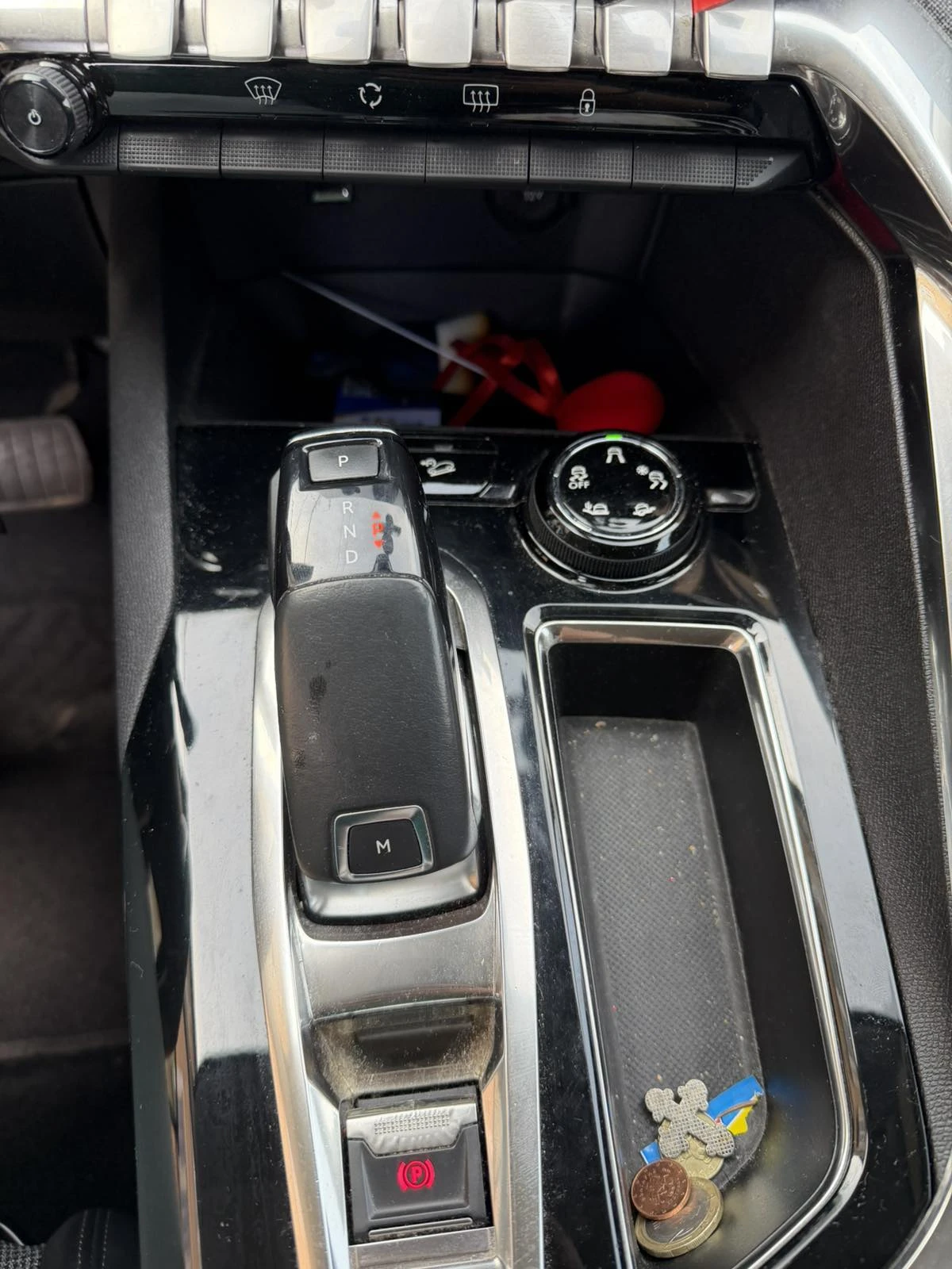 Peugeot 3008 1.6 PureTech, снимка 10 - Автомобили и джипове - 54339107