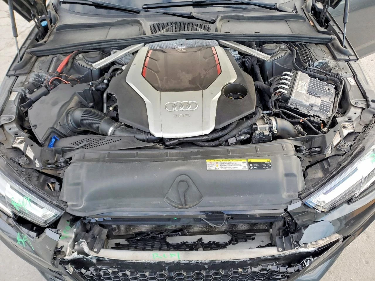 Audi S4 PRESTIGE* B&O* HEADUP* ПОДГРЕВ* SUNROOF* , снимка 11 - Автомобили и джипове - 54352911