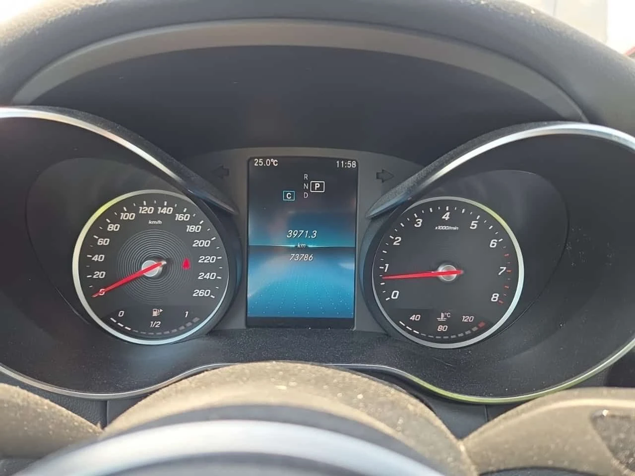 Mercedes-Benz C 300  4MATIC / CAMERA / ПОДГРЕВИ / АВТОКРЕДИТ , снимка 9 - Автомобили и джипове - 54923781