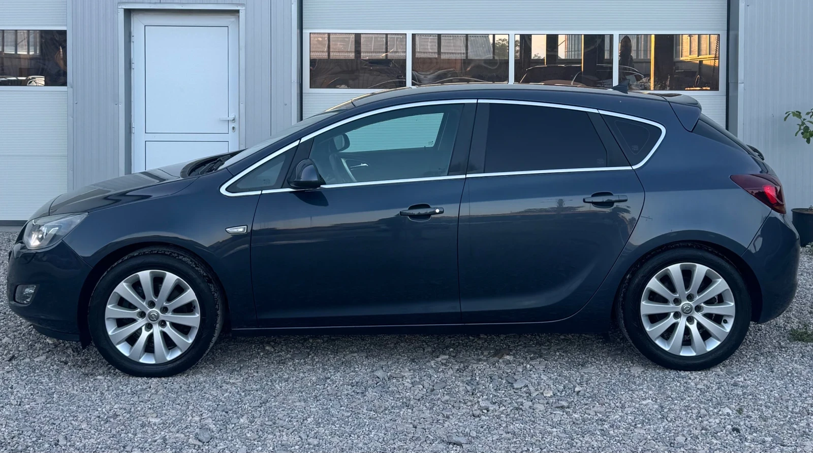 Opel Astra ТОП ГЕРМАНИЯ. , снимка 4 - Автомобили и джипове - 55039212
