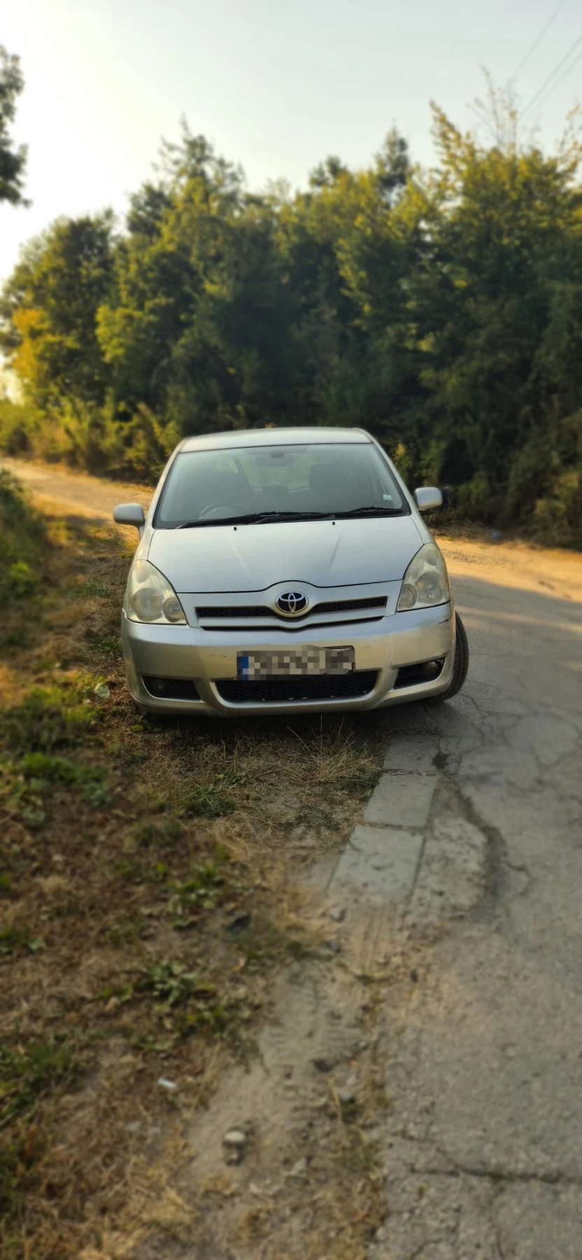 Toyota Corolla verso, снимка 5 - Автомобили и джипове - 55788383