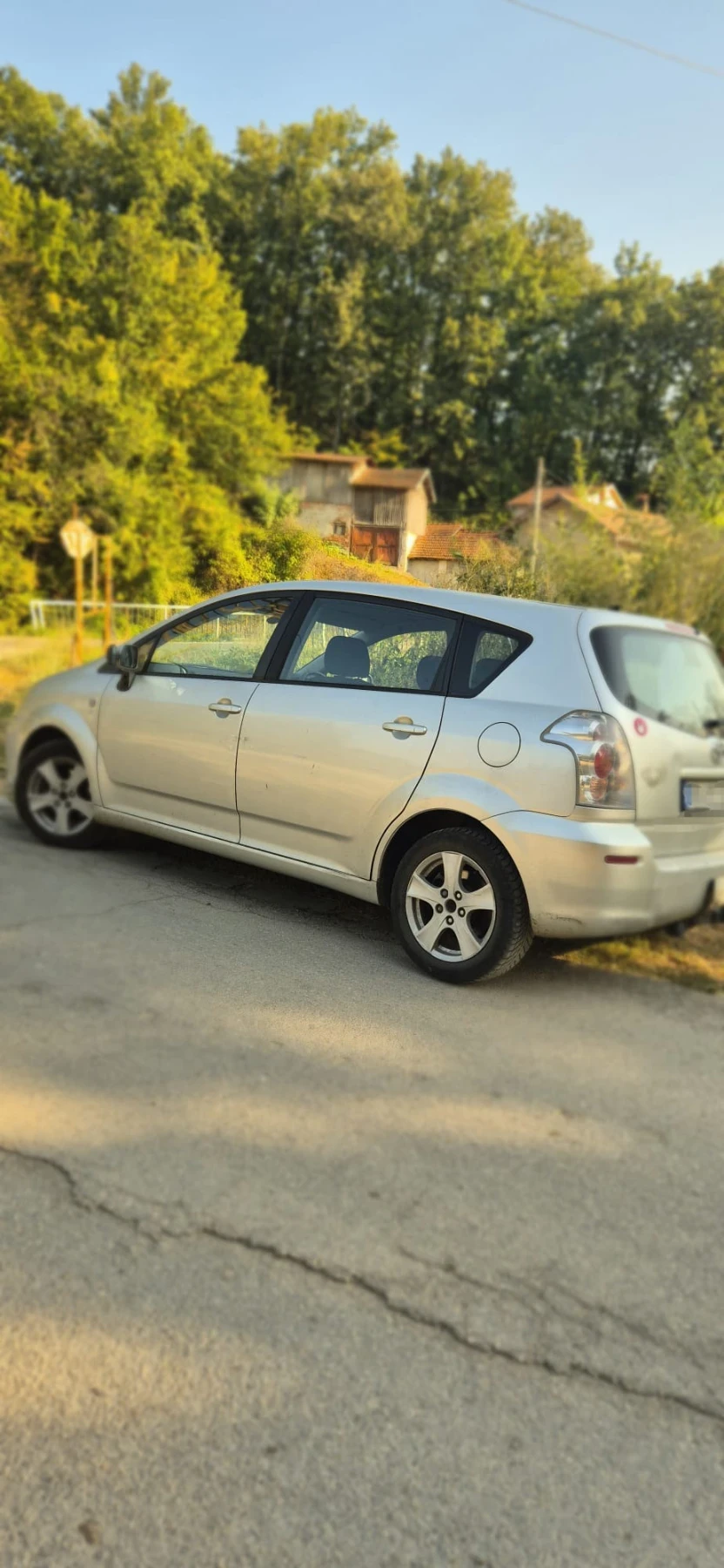 Toyota Corolla verso, снимка 2 - Автомобили и джипове - 55788383