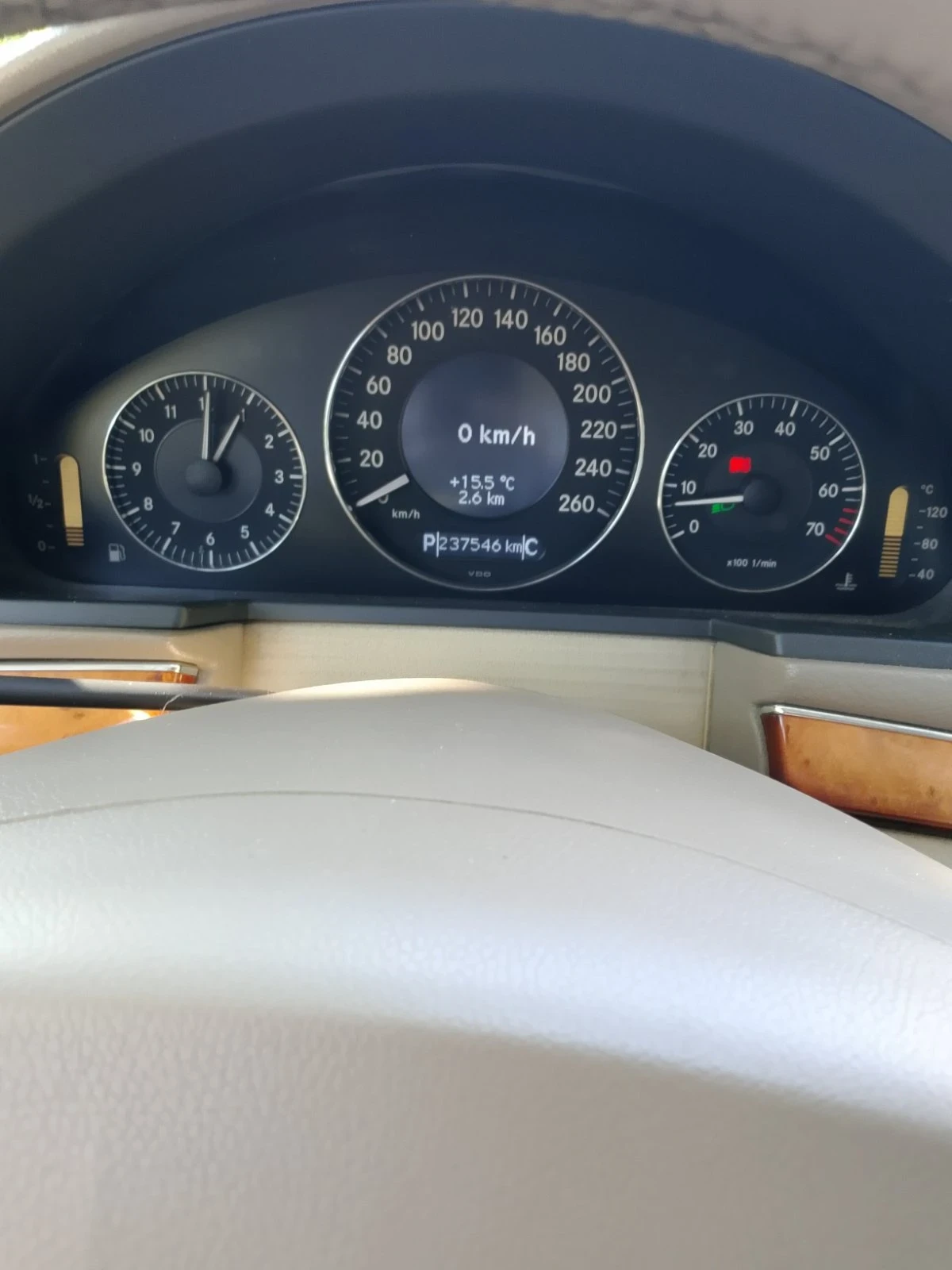 Mercedes-Benz E 350, снимка 3 - Автомобили и джипове - 56105055