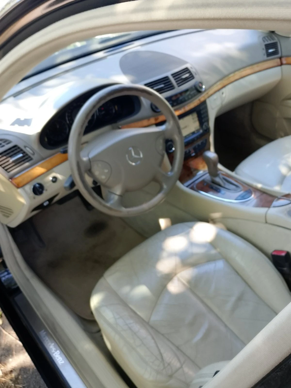 Mercedes-Benz E 350, снимка 4 - Автомобили и джипове - 56105055