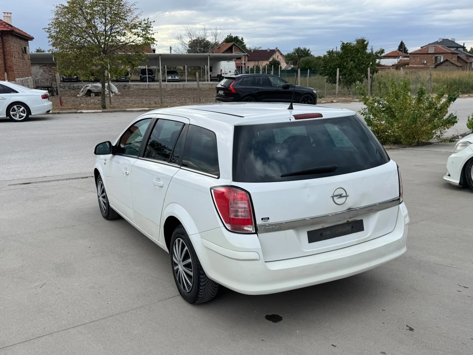 Opel Astra 1.6 kombi klimatik , снимка 3 - Автомобили и джипове - 56225719