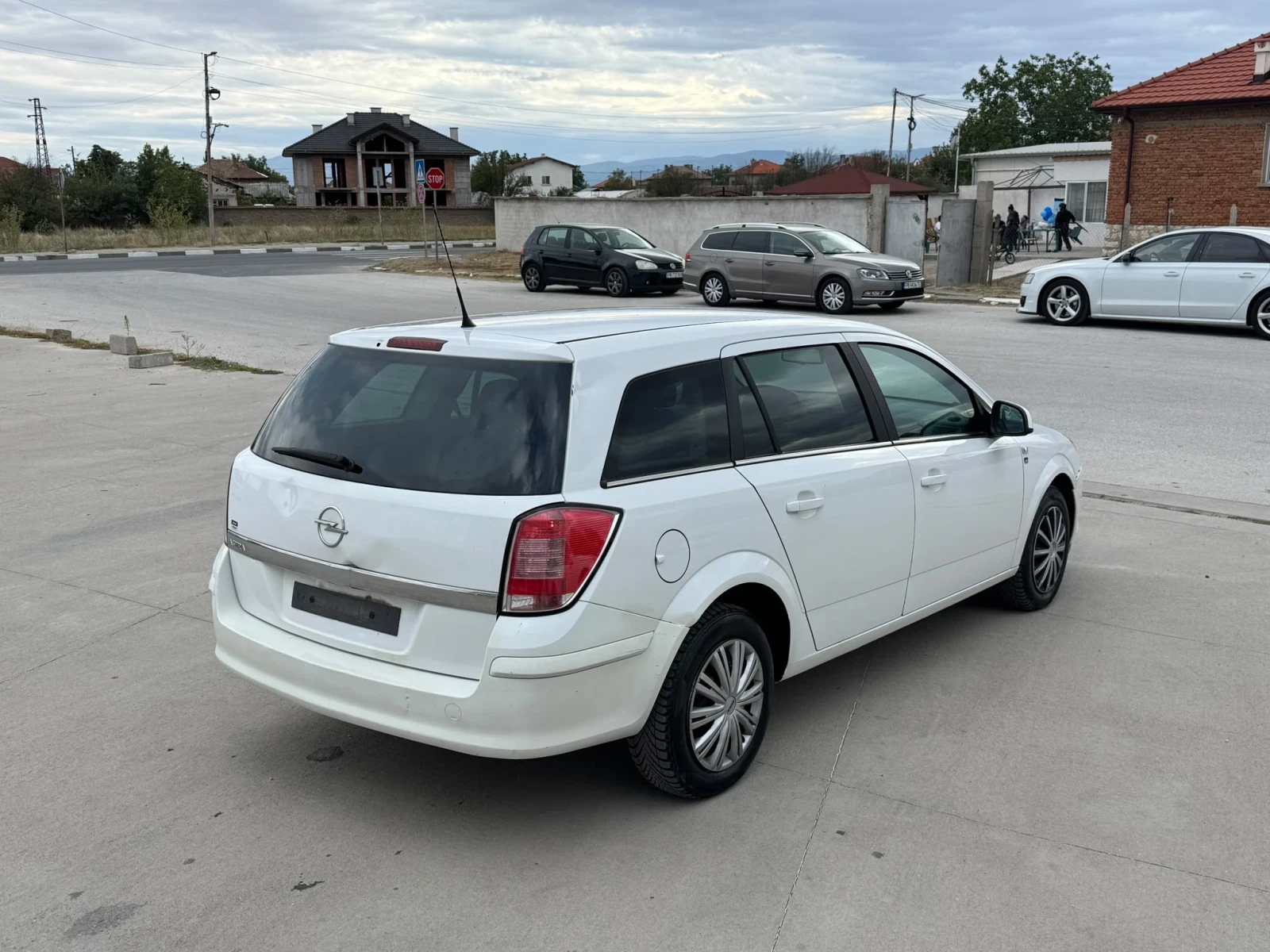 Opel Astra 1.6 kombi klimatik , снимка 7 - Автомобили и джипове - 56225719